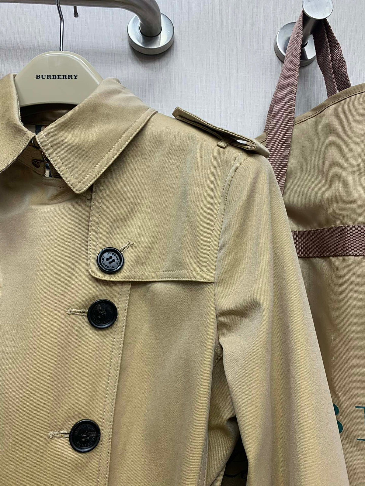 Burberry Sandringham Women's Trench Coat