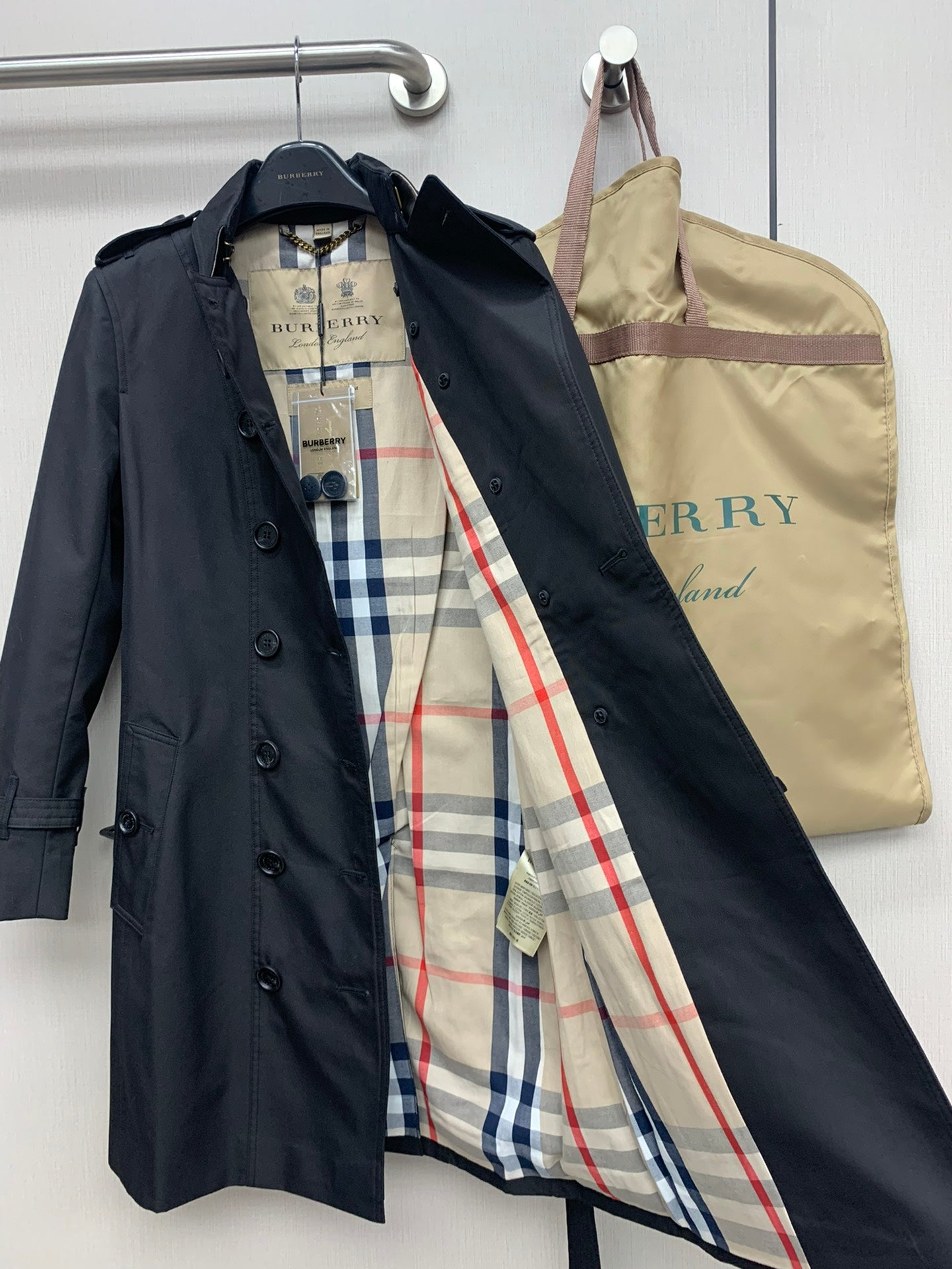 Burberry Sandringham Women's Trench Coat
