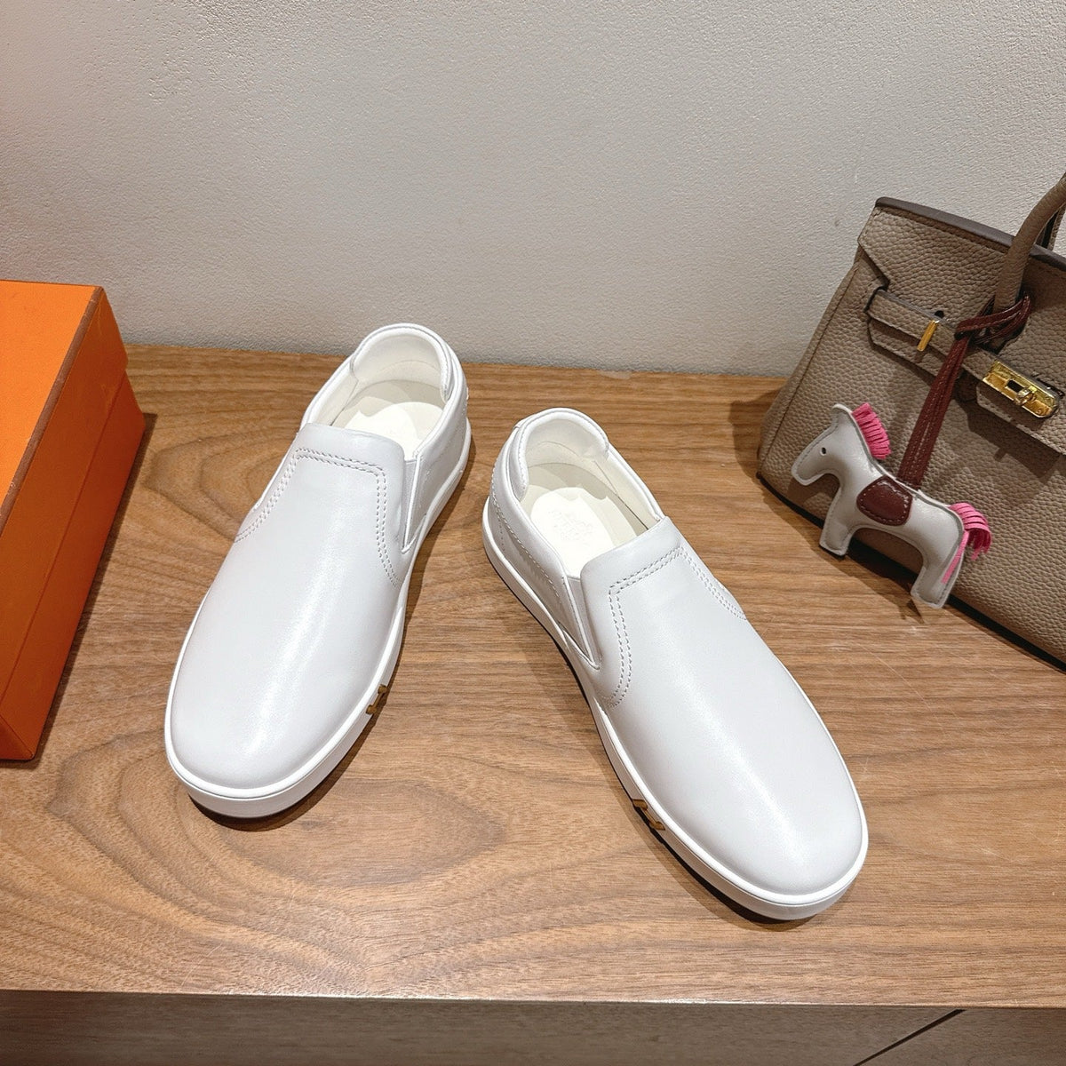 Hermès Classic Lightweight Couple's Slides – SS25