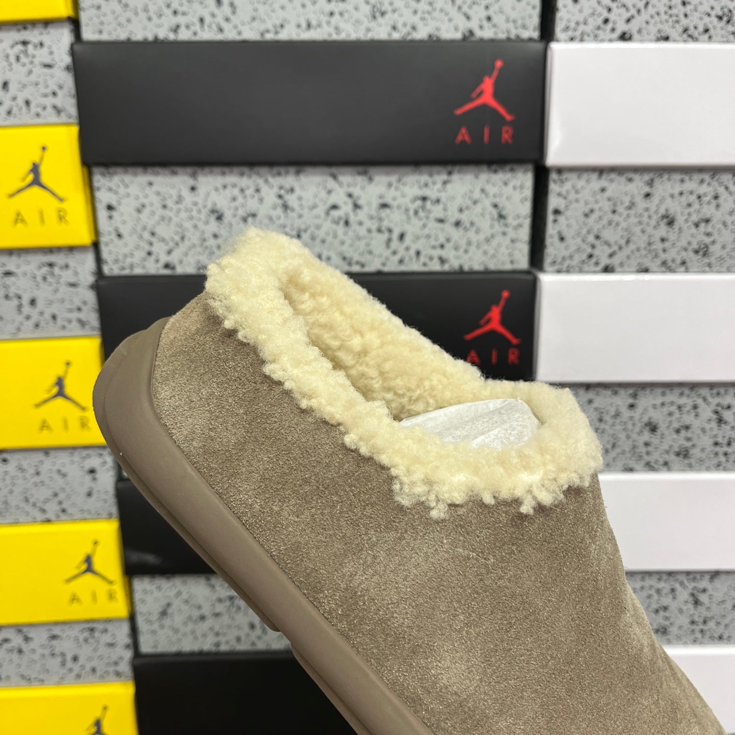 UGG Platform Low-Cut Snow Boots