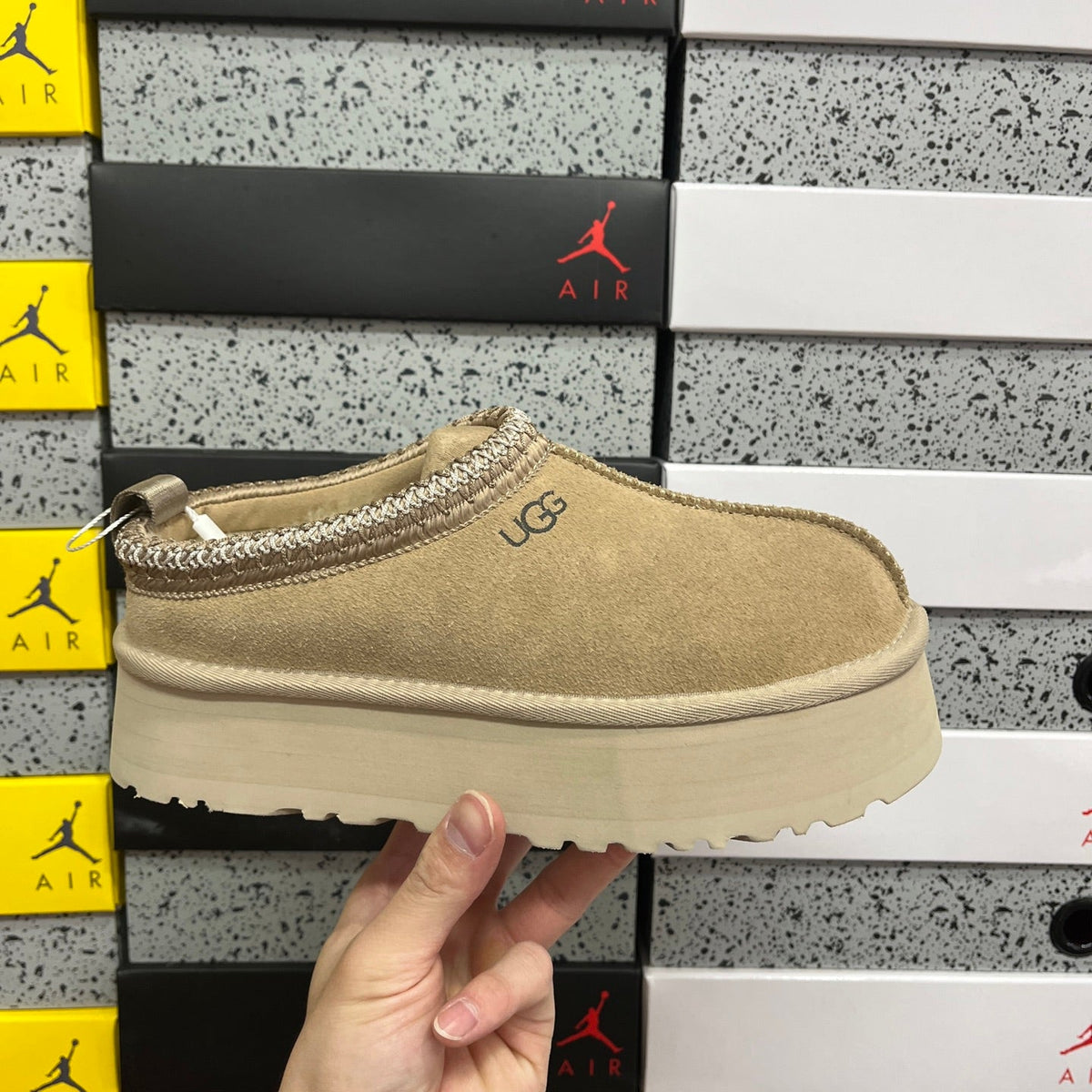 UGG Thick-Soled Low-Cut Fur Snow Boots