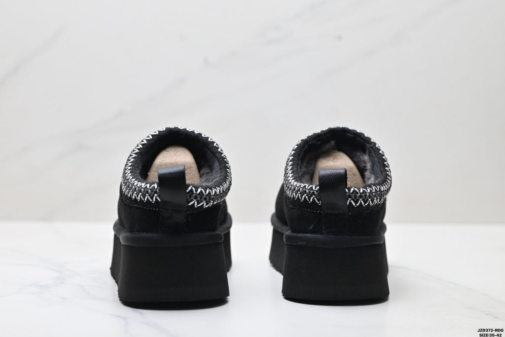 UGG Tazz Slip-On Snow Boots