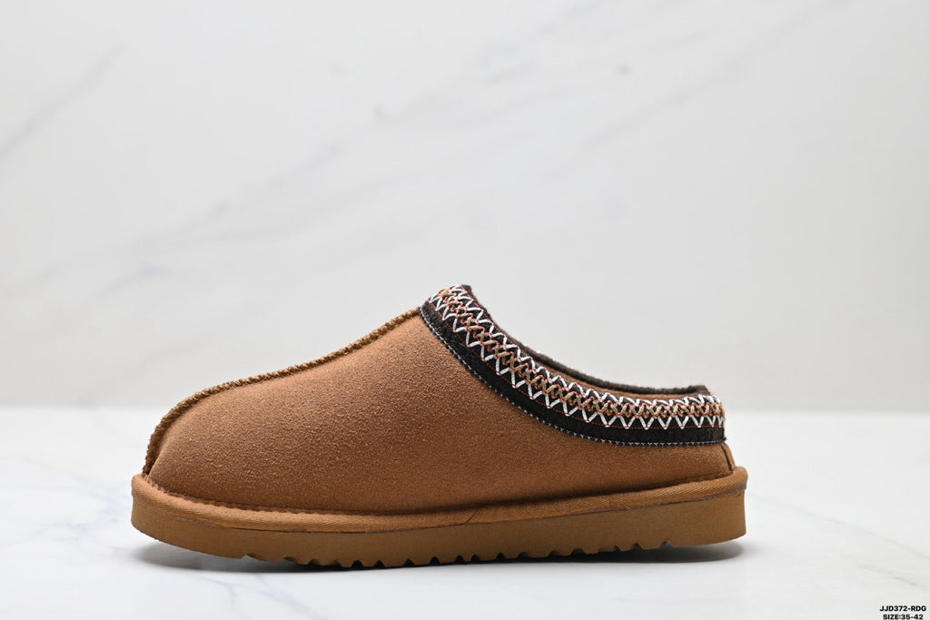 UGG Tazz Snow Boots