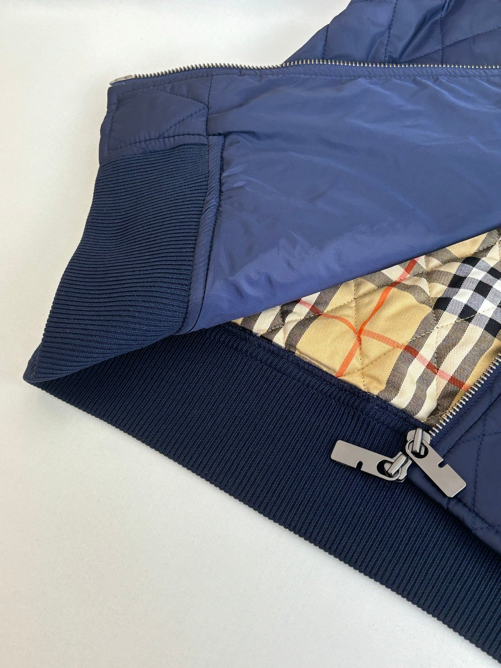 Burberry Diamond Quilted Stand Collar Nylon Jacket
